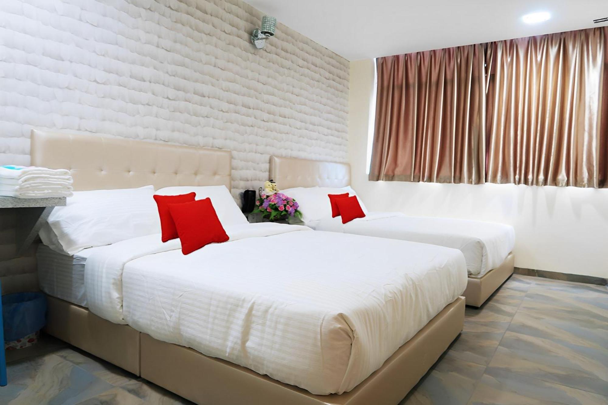 Star Romantic Batu Pahat Exterior photo